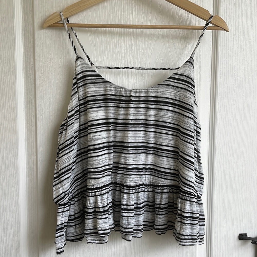 Stripped top